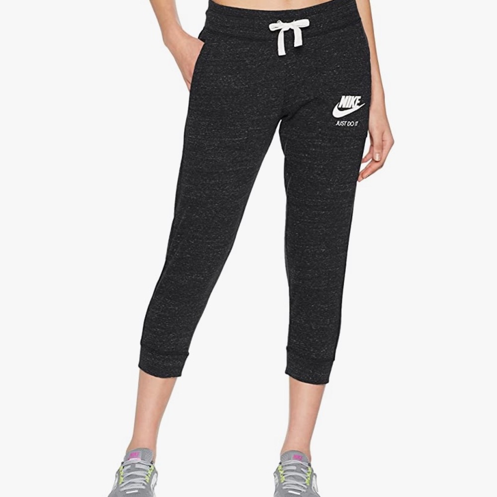NIKE SPORTSWEAR GYM VINTAGE CAPRIS